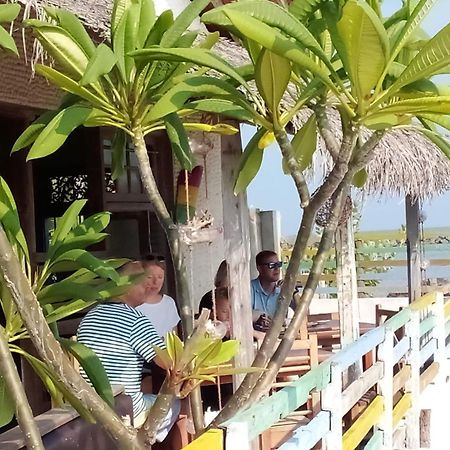 Red Coral Kitesurfing Resort Kalpitiya Eksteriør bilde