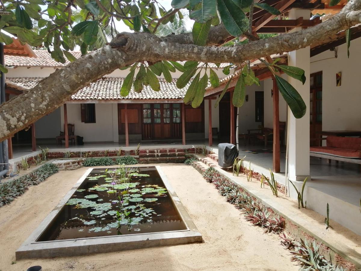 Red Coral Kitesurfing Resort Kalpitiya Eksteriør bilde